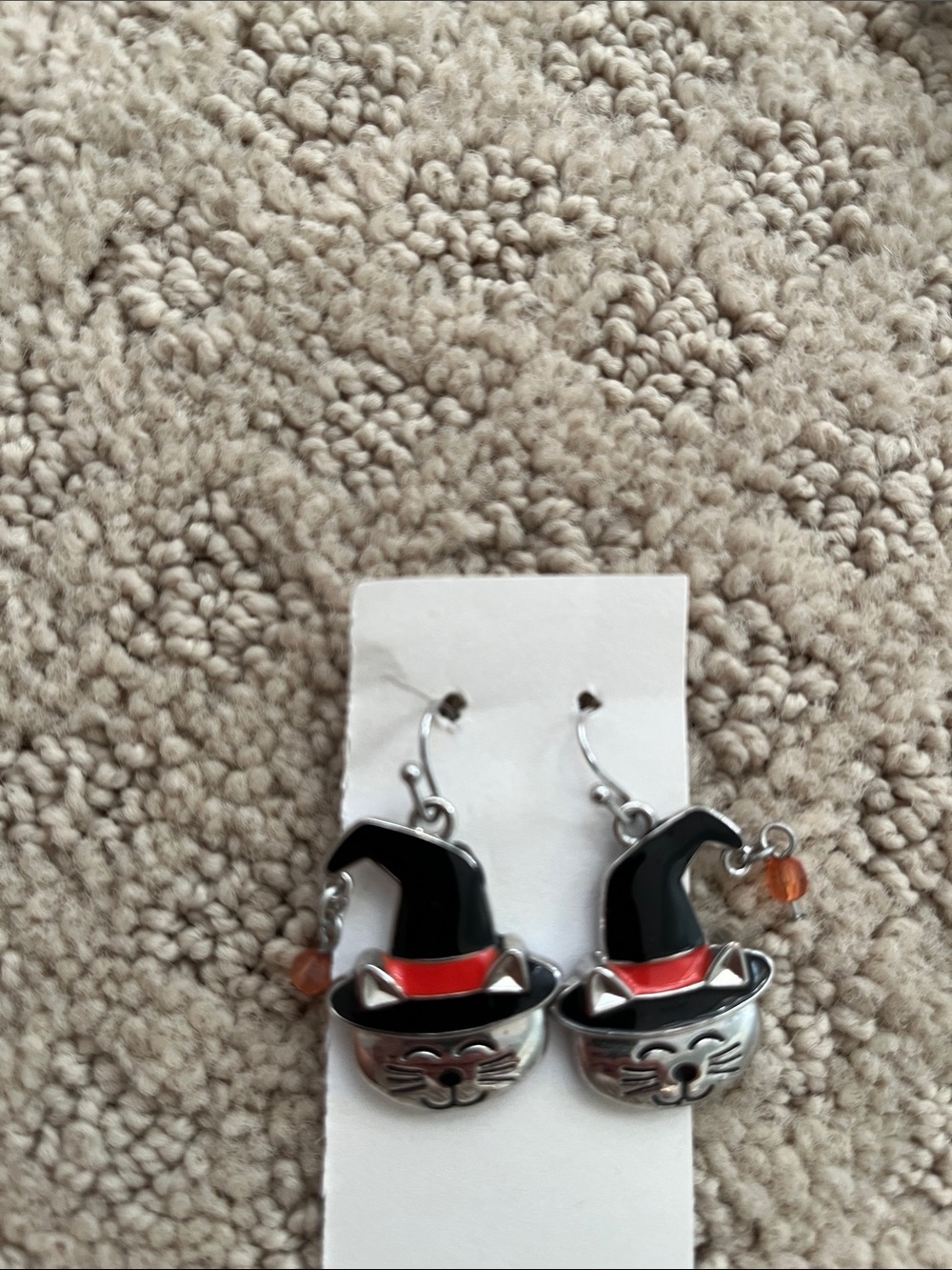 Fun earrings - Picture 5 of 10